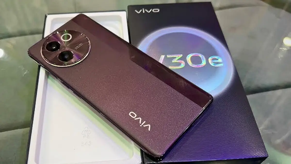 Vivo V30e